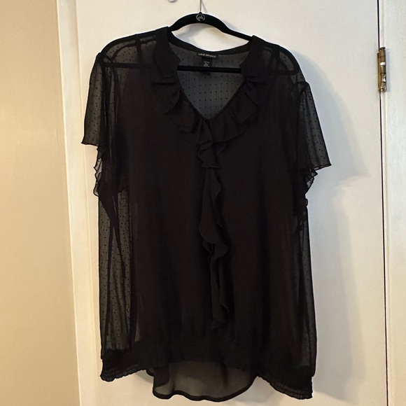 Black sheer flirty top - Picture 1 of 7